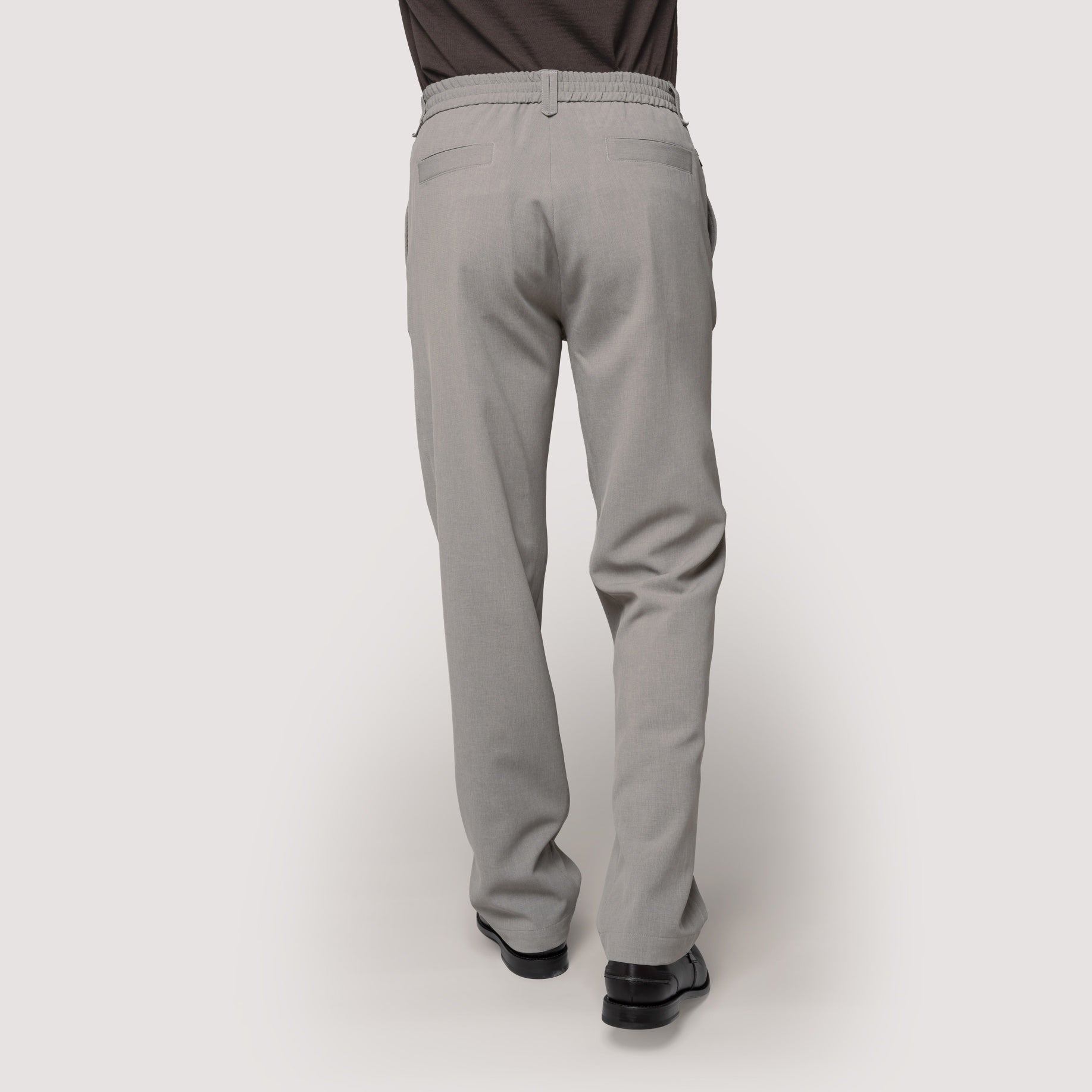 ONE PLEAT JOGGERS SAGE IN JAPANESE STRETCH FABRIC - MPA021B UP03 620 : LF Luìs Figo