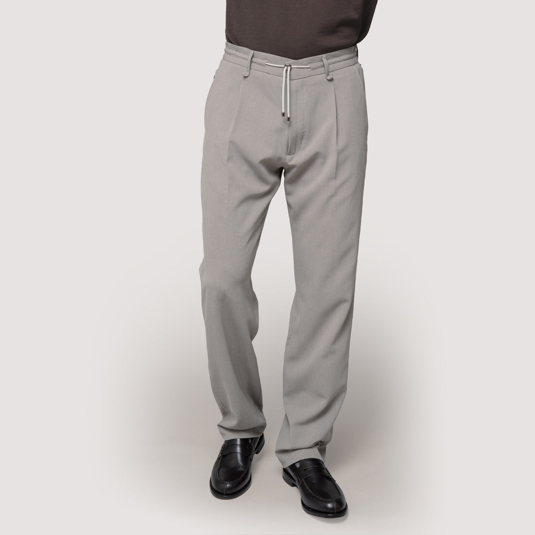 ONE PLEAT JOGGERS MIDNIGHT IN JAPANESE STRETCH FABRIC - MPA021B UP03 789 : LF Luìs Figo